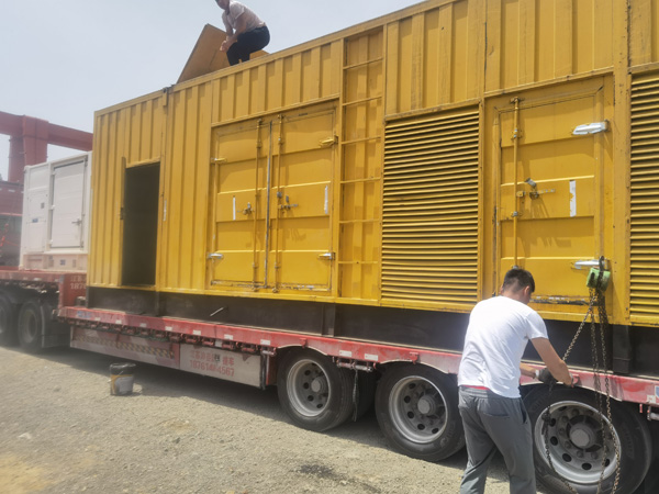 宣威发电机出租100KW发电机需要什么规格的电缆线?
