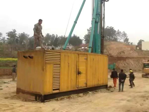 宣威如何判断水冷式机油散热器密封件是否需要更换?
